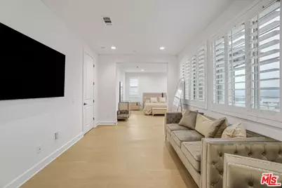 11779 Toyon Dr, Chatsworth, CA 91311 - Photo 33