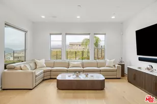 11779 Toyon Dr, Chatsworth, CA 91311 - Photo 17