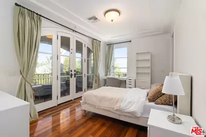 919 S Gretna Green Way, Los Angeles, CA 90049 - Photo 27
