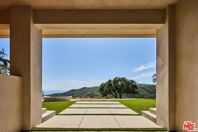 2543 S Foose Rd, Malibu, CA 90265 - Photo 23