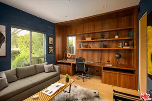 2102 Pier Ave, Santa Monica, CA 90405 - Photo 21