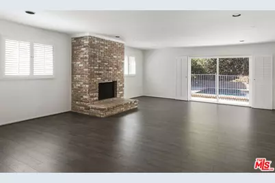 15508 Royal Ridge Rd, Sherman Oaks, CA 91403 - Photo 15