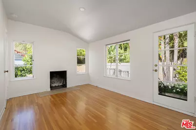 2120 Outpost Dr, Los Angeles, CA 90068 - Photo 21