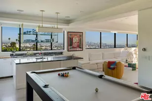 8080 Laurel View Dr, Los Angeles, CA 90069 - Photo 15