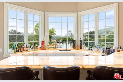 1403 Kingsboro Ct, Westlake Village, CA 91362 - Photo 13