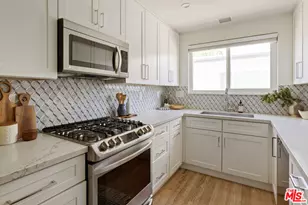 17212 Bullock St, Encino, CA 91316 - Photo 13