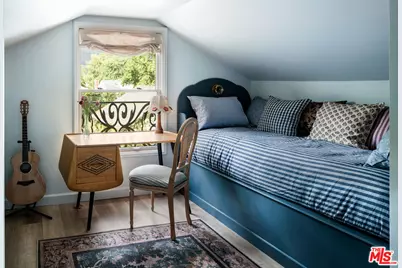 2089 E Mountain St, Pasadena, CA 91104 - Photo 15