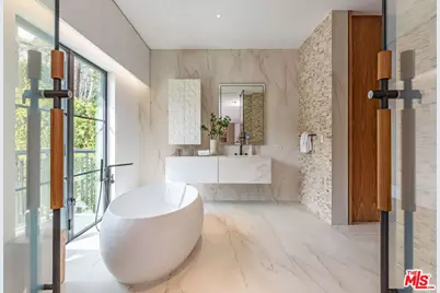 927 N Whittier Dr, Beverly Hills, CA 90210 - Photo 21