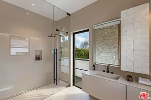 927 N Whittier Dr, Beverly Hills, CA 90210 - Photo 33