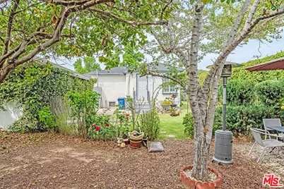 1002 W 131st St, Gardena, CA 90247 - Photo 25