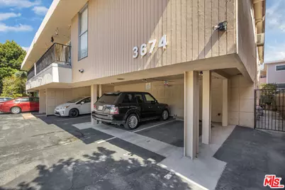 3674 Empire Dr, Los Angeles, CA 90034 - Photo 11