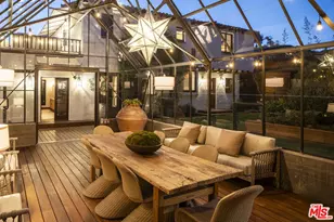 216 Notteargenta Rd, Pacific Palisades, CA 90272 - Photo 75