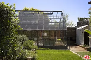 216 Notteargenta Rd, Pacific Palisades, CA 90272 - Photo 51