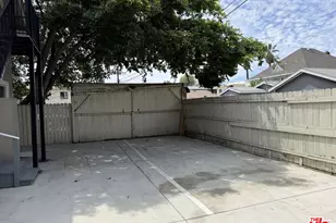 1703 S Burlington Ave, Los Angeles, CA 90006 - Photo 19