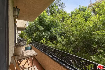 14560 Benefit St #206, Sherman Oaks, CA 91403 - Photo 17