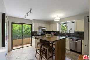 14560 Benefit St, Sherman Oaks, CA 91403 - Photo 13