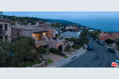 740 Bolsana Dr, Laguna Beach, CA 92651 - Photo 3