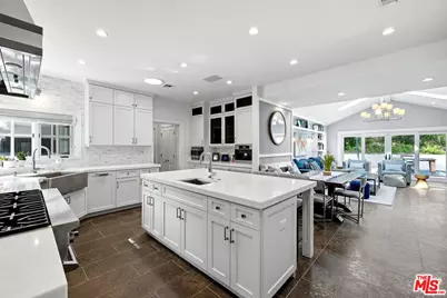 24317 Bridle Trail Rd, Hidden Hills, CA 91302 - Photo 9