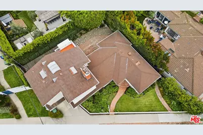 220 Beloit Ave, Los Angeles, CA 90049 - Photo 35