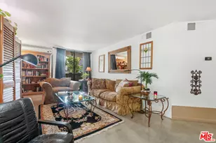 906 N Doheny Dr, West Hollywood, CA 90069 - Photo 5