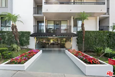 906 N Doheny Dr #221, West Hollywood, CA 90069 - Photo 1