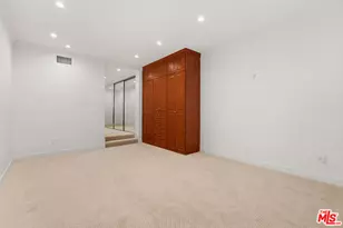 1260 S Beverly Glen Blvd, Los Angeles, CA 90024 - Photo 23