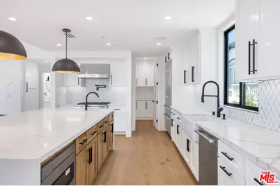 926 17th St, Hermosa Beach, CA 90254 - Photo 11