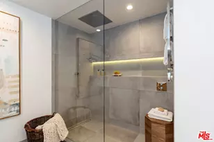 2759 Creston Dr, Los Angeles, CA 90068 - Photo 25