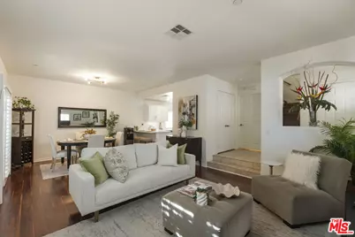 15721 Cobalt St #102, Sylmar, CA 91342 - Photo 1