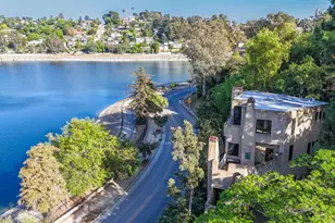 2011 W Silver Lake Dr, Los Angeles, CA 90039 - Photo 35