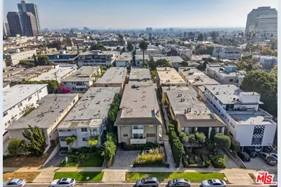 11946 Dorothy St, Los Angeles, CA 90049 - Photo 13