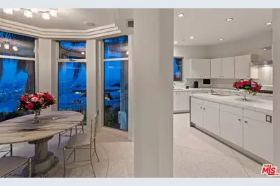1456 Blue Jay Way, Los Angeles, CA 90069 - Photo 15