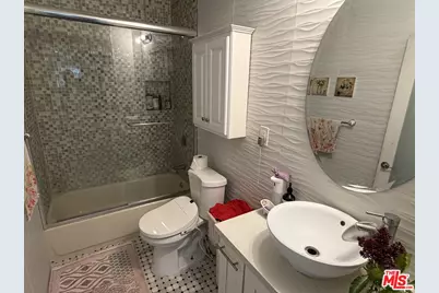 3759 Lockerbie Ln, Glendale, CA 91208 - Photo 13
