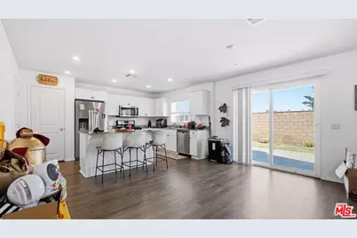 1428 Wild Prairie Way, Hemet, CA 92543 - Photo 7