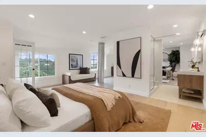 9315 Beverly Crest Dr, Beverly Hills, CA 90210 - Photo 35