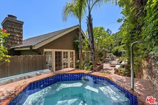 9315 Beverlycrest Dr, Beverly Hills, CA 90210 - Photo 59