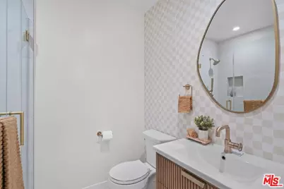 177 S Gardner St, Los Angeles, CA 90036 - Photo 15