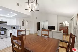 15155 Sherman Way, Van Nuys, CA 91405 - Photo 7