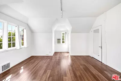 2441 Glendower Ave, Los Angeles, CA 90027 - Photo 25