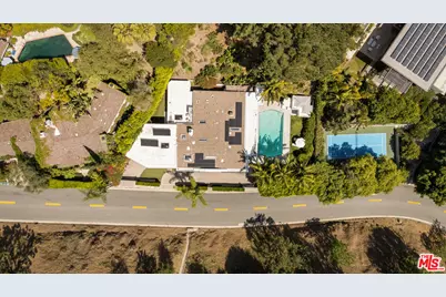 1166 San Ysidro Dr, Beverly Hills, CA 90210 - Photo 21