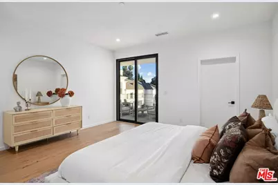 6325 Primrose Ave, Los Angeles, CA 90068 - Photo 37