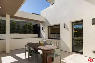 5208 Sanchez Dr, Los Angeles, CA 90008 - Photo 19