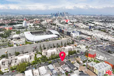 602 W 40th Pl, Los Angeles, CA 90037 - Photo 21