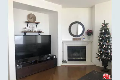 24058 Via Vizcaya, Valencia, CA 91354 - Photo 7