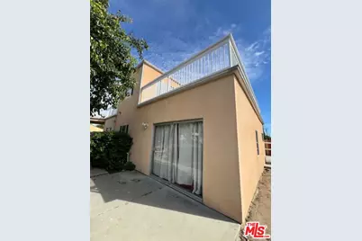 17355 Lemac St, Northridge, CA 91325 - Photo 39