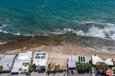 24236 Malibu Rd, Malibu, CA 90265 - Photo 1