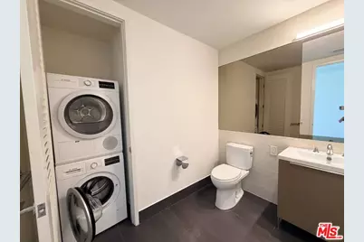 889 Francisco St #1008, Los Angeles, CA 90017 - Photo 17