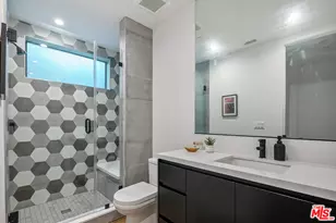 1037 Palms Blvd, Venice, CA 90291 - Photo 23