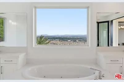 20448 W Liverpool Way, Porter Ranch, CA 91326 - Photo 35