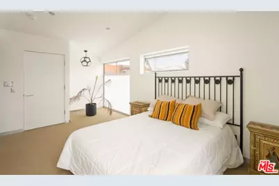 122 Mildred Ave, Venice, CA 90291 - Photo 33